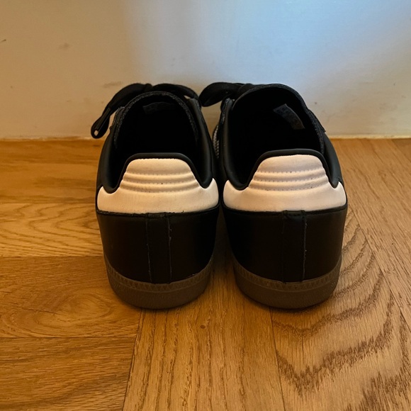 Men’s Adidas Samba - Black; Size US 10M - Picture 7 of 8